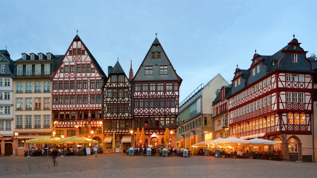 Quảng Trường Römerberg – Trái Tim Của Frankfurt